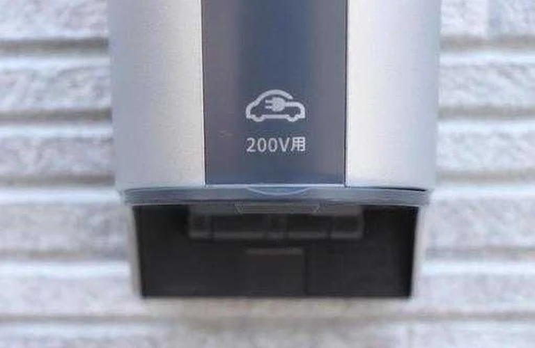 安心・快適な電気カーライフを実現！EVコンセントの設置をお任せください