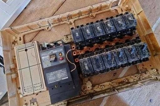 分電盤の不具合を早期に発見する方法